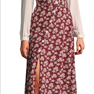 Button Side Split Midi Knee Length Skirt.